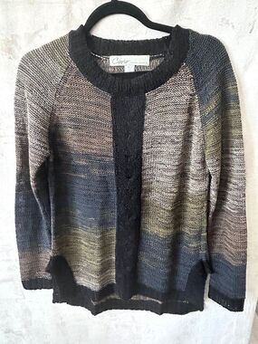 Curio Sweater Women's Size S Crewneck Sweater with Cable Knit Detail